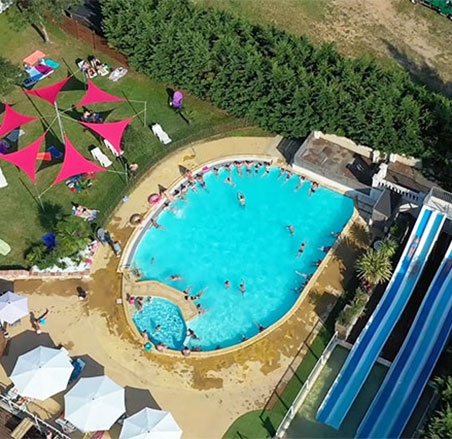Aerial view of the water park on Le Chêne Vert campsite, between Albi and Gaillac