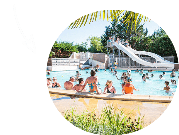 Water park with slide of our 4-star campsite between Albi and Gaillac